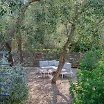 Taggiasca- Nel Con Terrazza Privata Nyaraló Arma di Taggia