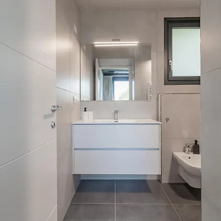 Taggiasca- Nel Con Piscina E Terrazza Privata * Arma di Taggia