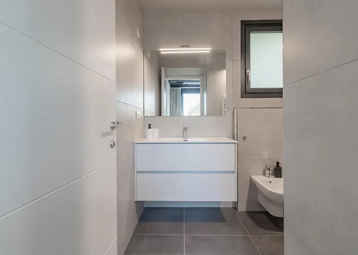 Taggiasca- Nel Con Piscina E Terrazza Privata * Arma di Taggia