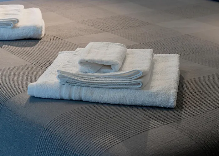 Taggiasca- Nel Con Piscina E Terrazza Privata Dom wakacyjny Arma di Taggia